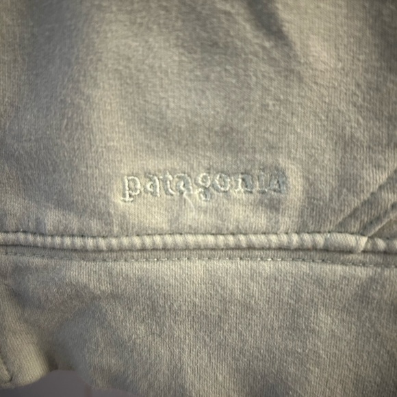 Patagonia zip up - Picture 3 of 5